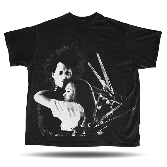 “Hold Me Close” – Edward Scissorhands Hug Tee